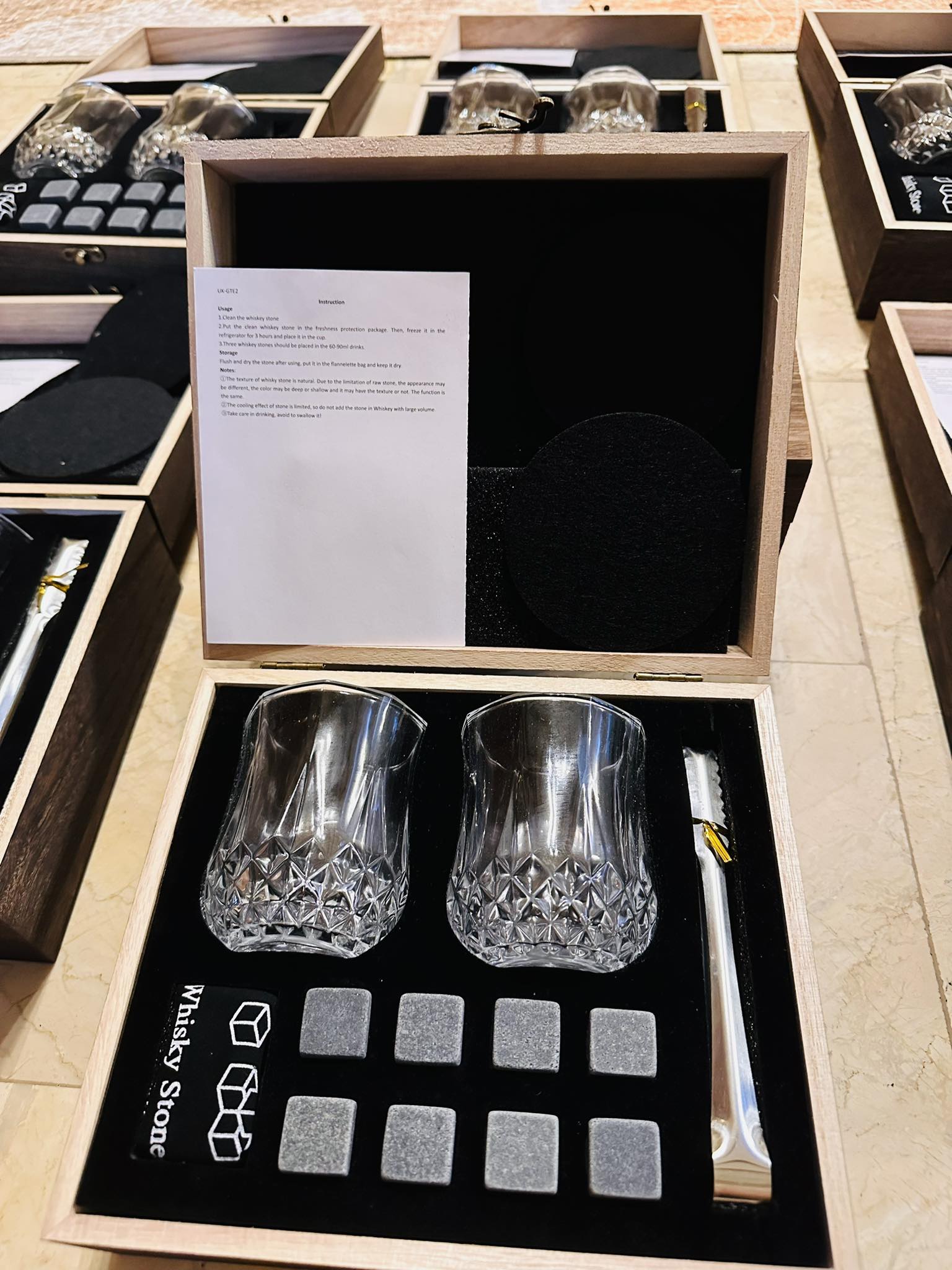 Whiskey Stones Gift Set voor Heren | Whiskey Glass and Stones Set met Houten Doos, 8
