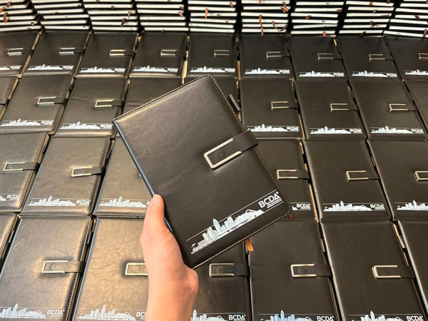 ABRAHAM NOTEBOOK WITH PEN AND BOX