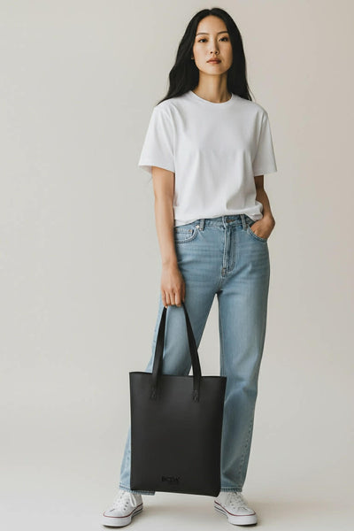 Leather Tote Bag with MOQ of 50pcs