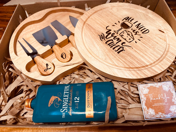 MOSES Cheese Board with Liquor Set
